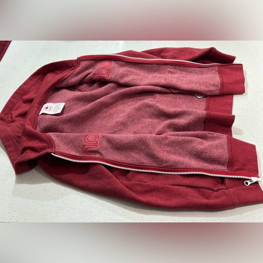 🌟NWOT🌟 Canada Girls Full Zip-Up Hoodie - Size 10-12 - Picture 7 of 9